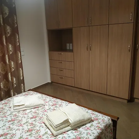 Krina Rosa Aigio Eliki