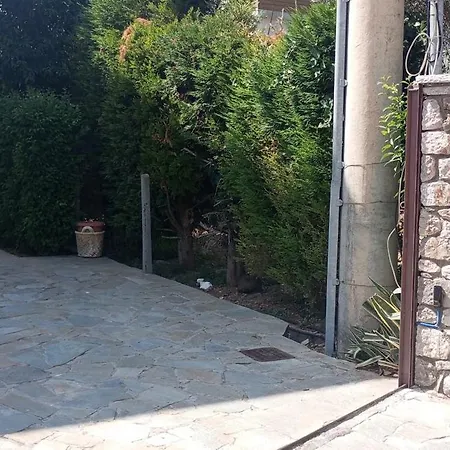 Villa Krina Rosa Aigio *