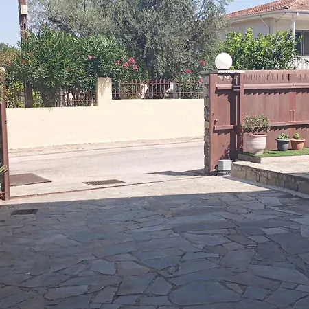 Krina Rosa Aigio