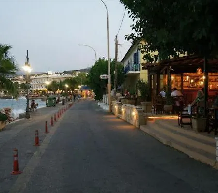 Villa Krina Rosa Aigio