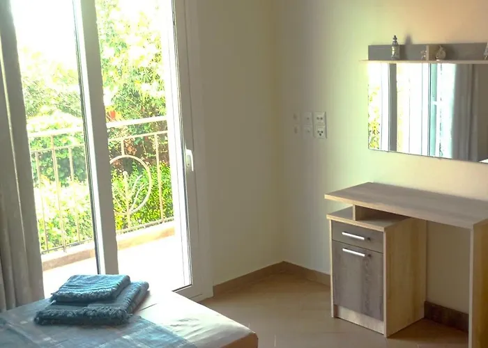 Krina Rosa Aigio Villa *