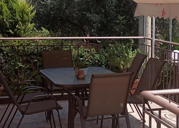 Vila Krina Rosa Aigio