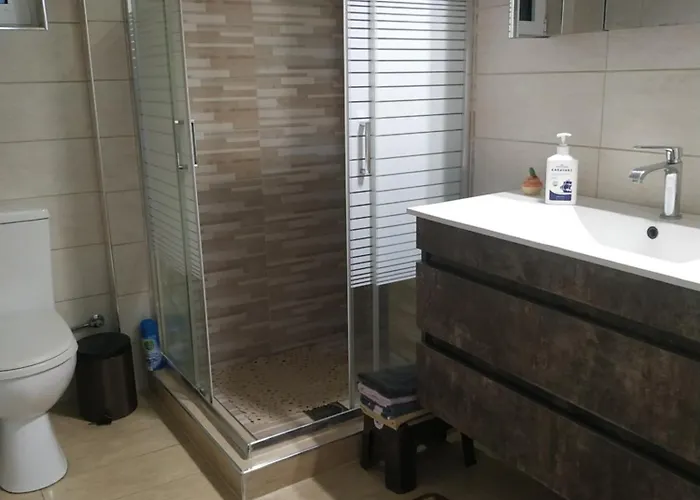 Krina Rosa Aigio Villa *