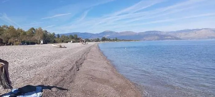 Vila Krina Rosa Aigio *